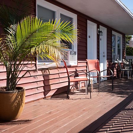 The Burgundy Inn Hotel And Apartments Ocean City Exterior photo